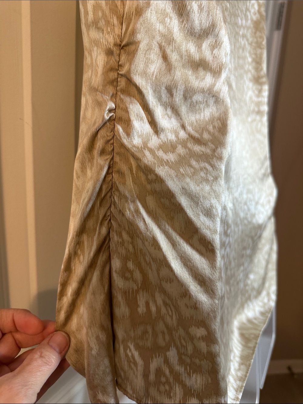 Ann Taylor Silk Beige Tie-Neck Cap Sleeve Blouse - Picture 6 of 9